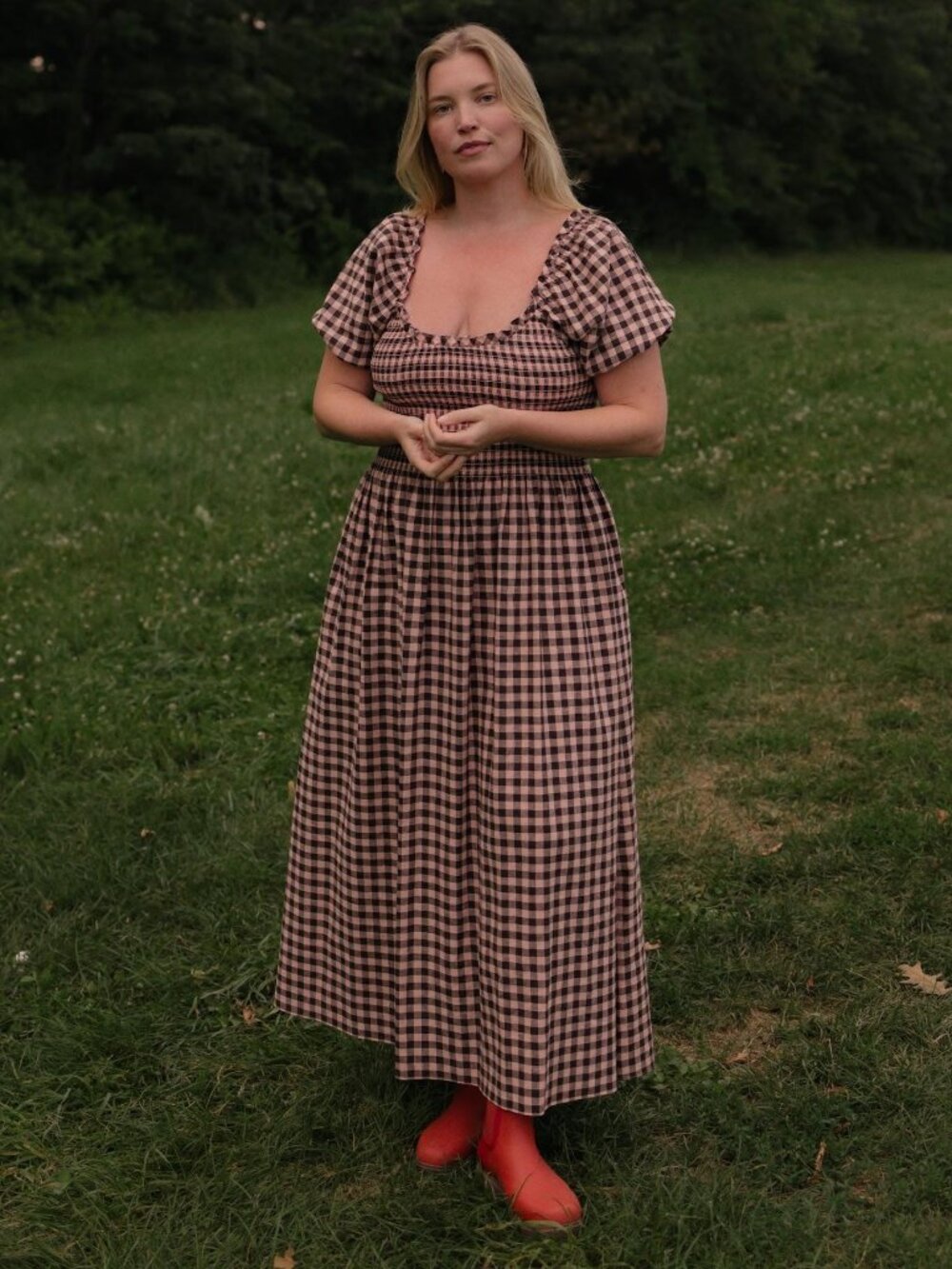 Tradlands Goldie smocked short sleeve dress
